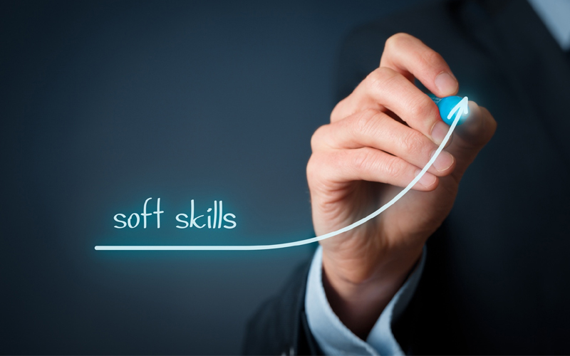 WHAT ARE HARD SKILLS & SOFT SKILLS? WHY IS IT IMPORTANT?